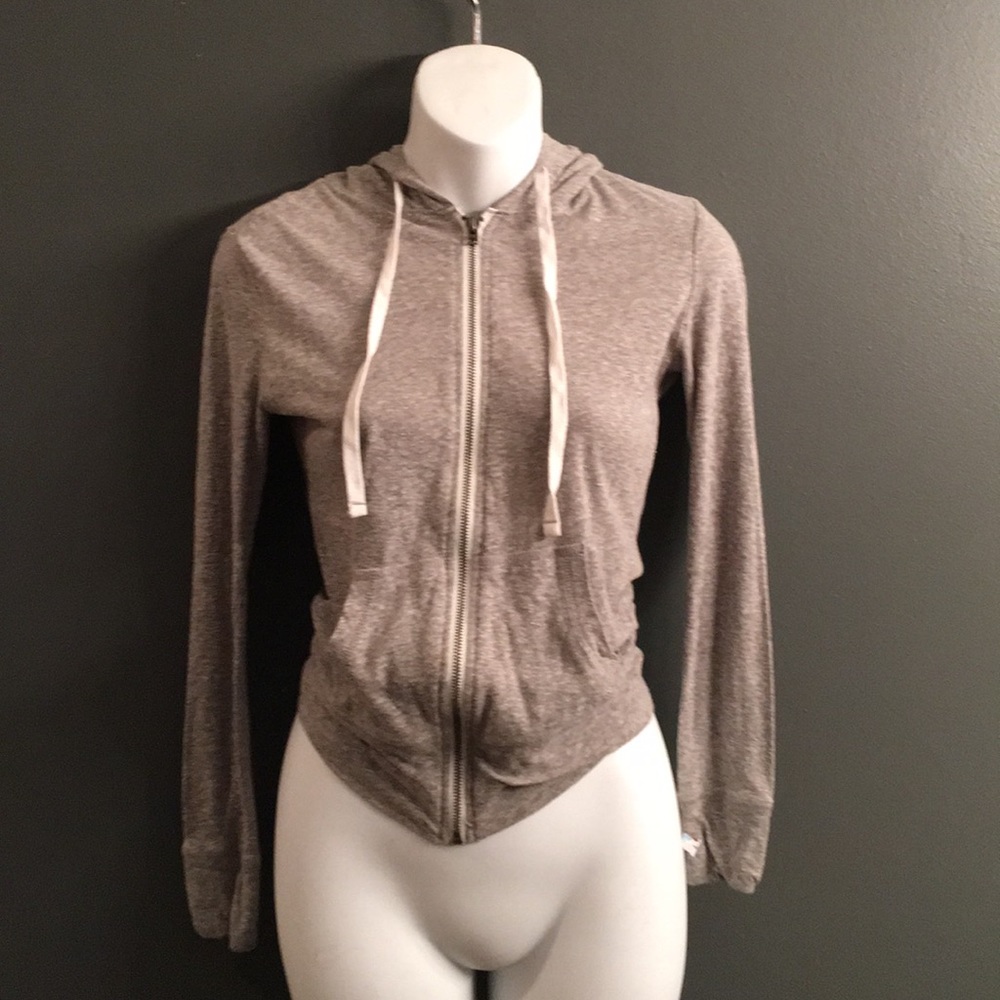 Light zip-up